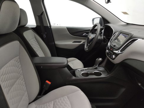 Used 2019 Chevrolet Equinox LS image 21