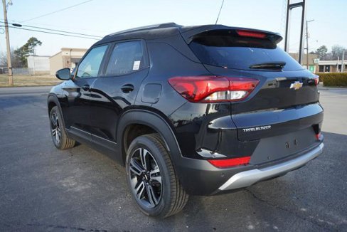 New 2025 Chevrolet TrailBlazer LT w/ Convenience Package image 3