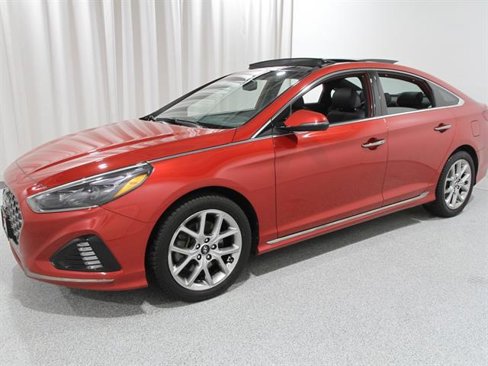 Used 2019 Hyundai Sonata Limited image 3
