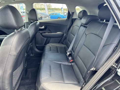 Used 2019 Kia Niro EX Premium w/ Sunroof Package image 35