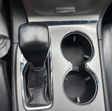 Used 2022 Jeep Grand Cherokee Limited image 42