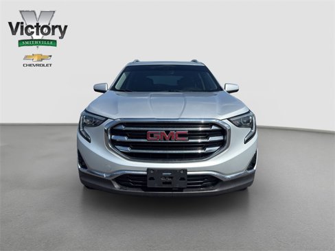 Used 2019 GMC Terrain SLT w/ Preferred Package image 2