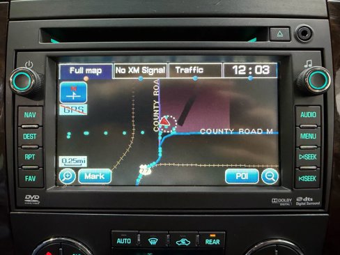 Used 2010 GMC Yukon Denali image 24