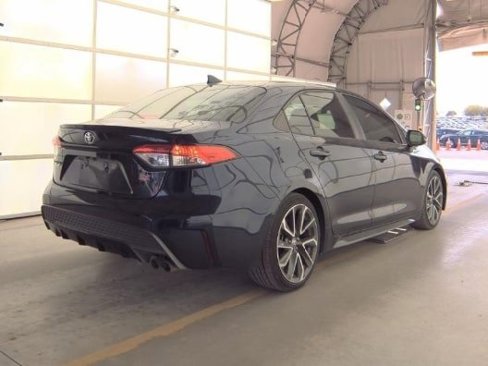 Used 2020 Toyota Corolla SE image 5