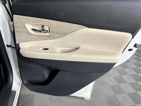 Used 2023 Nissan Murano SL w/ SL Moonroof Package image 31