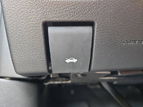 New 2025 Jeep Grand Cherokee L Altitude image 37