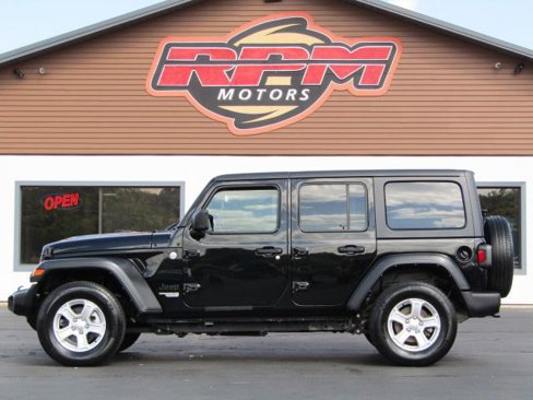 Used 2021 Jeep Wrangler Unlimited Sport w/ Uconnect 4C Nav & Sound Group image 4