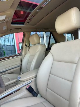 Used 2010 Mercedes-Benz ML 350 4MATIC image 7
