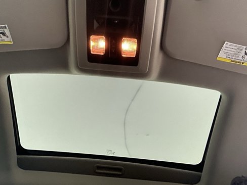 Used 2011 RAM 1500 Laramie image 30