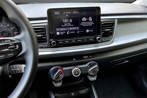 Used 2021 Kia Rio S image 9