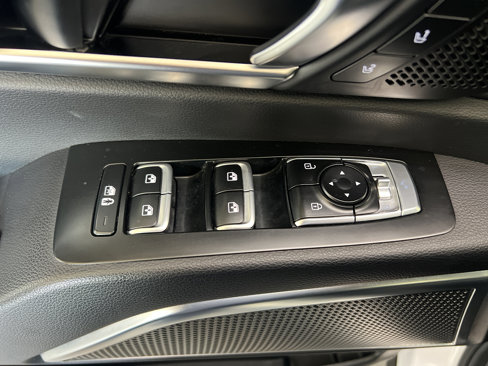 Used 2021 Kia Telluride SX w/ SX Prestige Package image 23