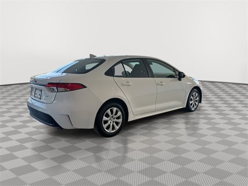 Used 2023 Toyota Corolla LE image 12