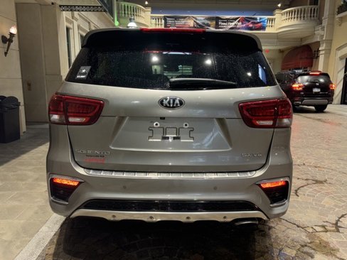Used 2019 Kia Sorento SX w/ SX Touring Package image 4