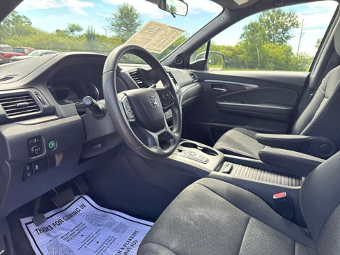 Used 2021 Honda Passport Sport image 14