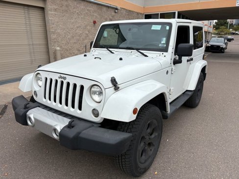 Used 2014 Jeep Wrangler Sahara image 3