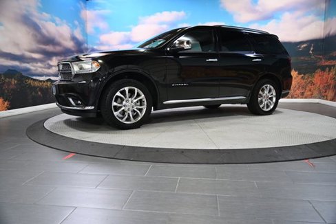 Used 2017 Dodge Durango Citadel w/ Premium Entertainment Group image 3
