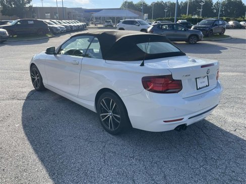 Used 2020 BMW 230i xDrive Convertible image 5