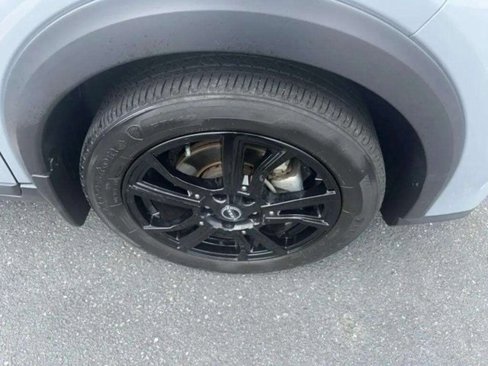 Used 2023 Nissan Kicks SR image 21
