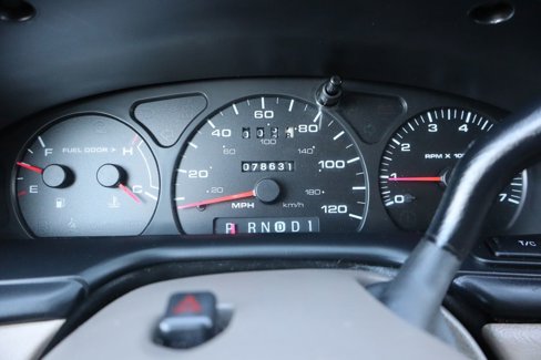Used 2001 Ford Taurus SE image 32