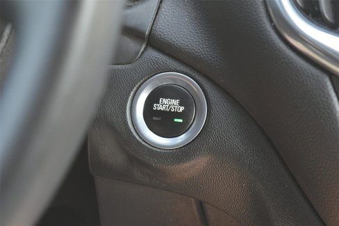 Used 2023 Chevrolet Equinox LT w/ Driver Convenience Package image 24