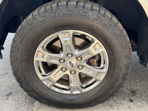 Used 2016 Ford F150 XLT w/ Equipment Group 302A Luxury image 45