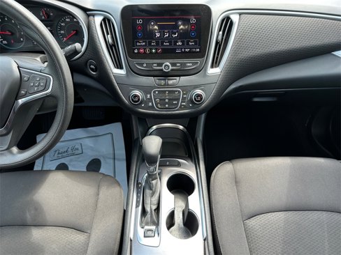 Used 2023 Chevrolet Malibu LT image 16