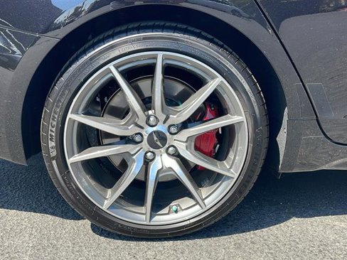 Used 2025 Genesis G70 2.5T image 30