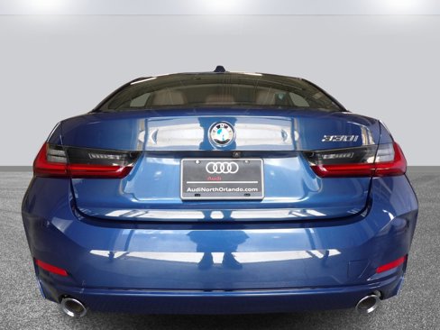 Used 2023 BMW 330i Sedan image 5
