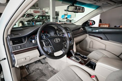 Used 2013 Toyota Camry image 13