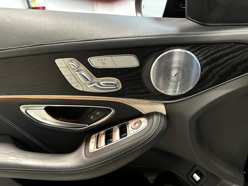 Used 2016 Mercedes-Benz C 63 AMG S image 22