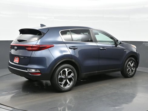 Used 2022 Kia Sportage LX image 6