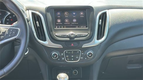 Used 2020 Chevrolet Equinox LT image 16