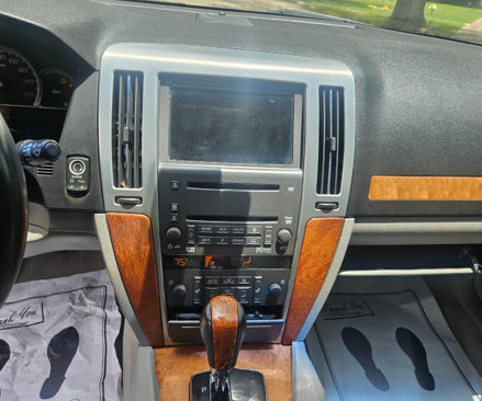 Used 2009 Cadillac STS V8 image 17