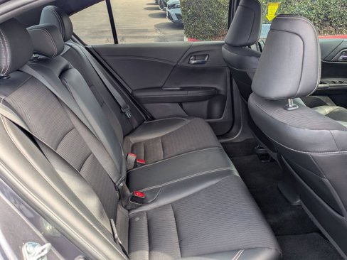 Certified 2017 Honda Accord Sport image 19
