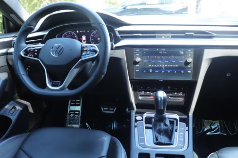 Used 2022 Volkswagen Arteon SEL image 30