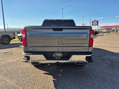 Used 2020 Chevrolet Silverado 1500 LTZ w/ LTZ Premium Package image 4