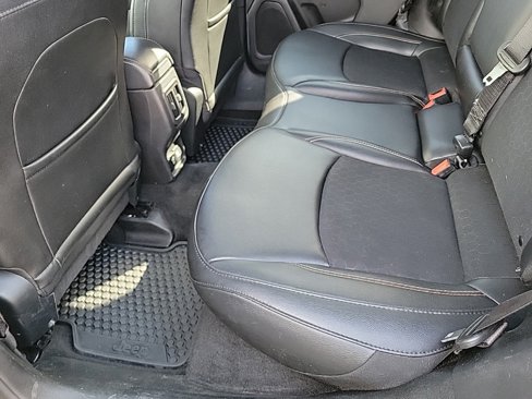 Used 2019 Jeep Compass Latitude w/ Cold Weather Group image 5