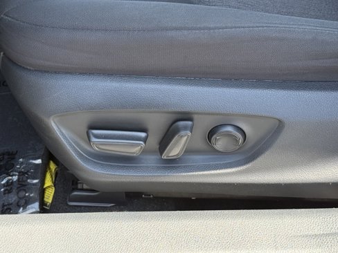 Certified 2020 Toyota Camry LE w/ Preferred Accessory Package image 20