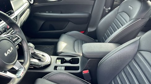 Used 2022 Kia Forte GT-Line w/ GT-Line Premium Package image 24