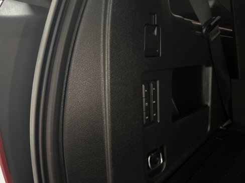 Used 2018 Ford Expedition XLT w/ Equipment Group 202A image 15