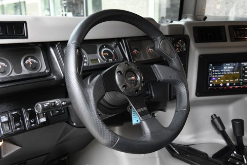 Used 2002 HUMMER H1 4-Door Wagon image 14
