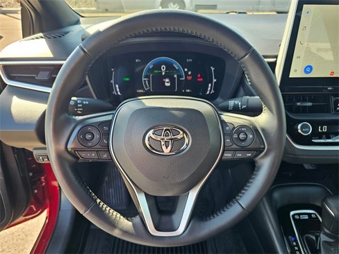 Used 2025 Toyota Corolla SE image 17