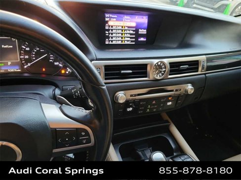 Used 2016 Lexus GS 200t image 24