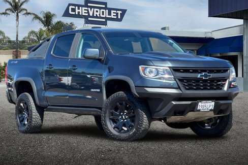 Used 2019 Chevrolet Colorado ZR2 w/ ZR2 Dusk Special Edition image 2