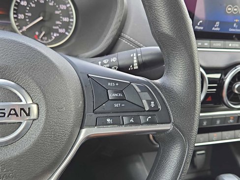 Used 2023 Nissan Sentra SV image 45