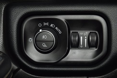 Used 2020 RAM 2500 Laramie image 37