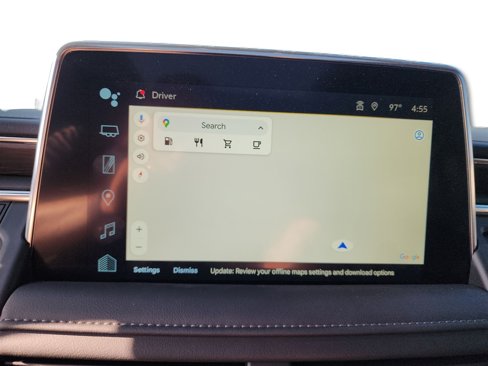 Used 2024 Chevrolet Suburban Z71 image 27