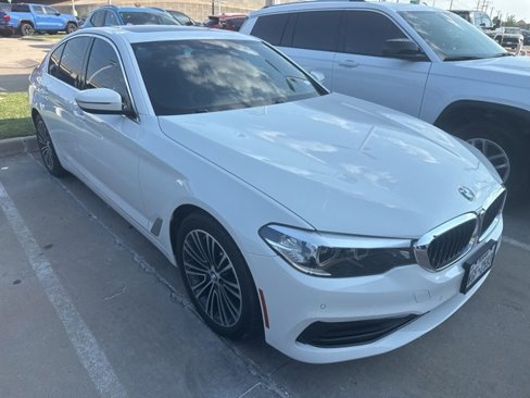 Used 2019 BMW 530i w/ Convenience Package image 2