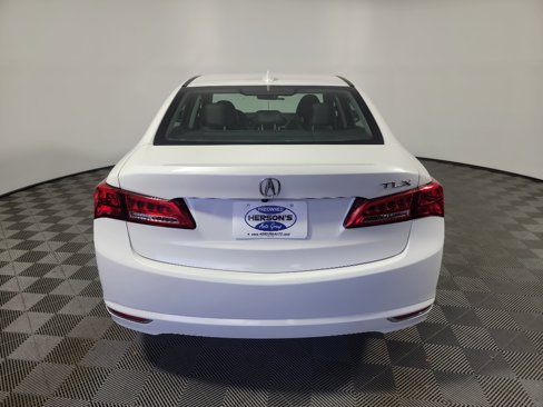Used 2020 Acura TLX image 5