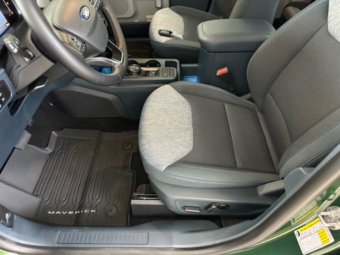 New 2025 Ford Maverick XLT image 19